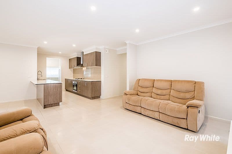 64 City Vista Circuit, Cranbourne West VIC 3977, Cranbourne West - Thumbnail 4