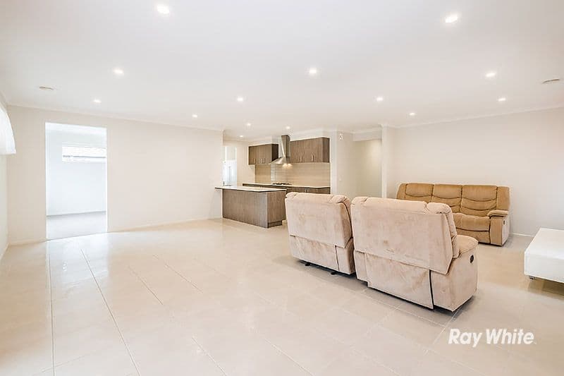 64 City Vista Circuit, Cranbourne West VIC 3977, Cranbourne West - Thumbnail 5