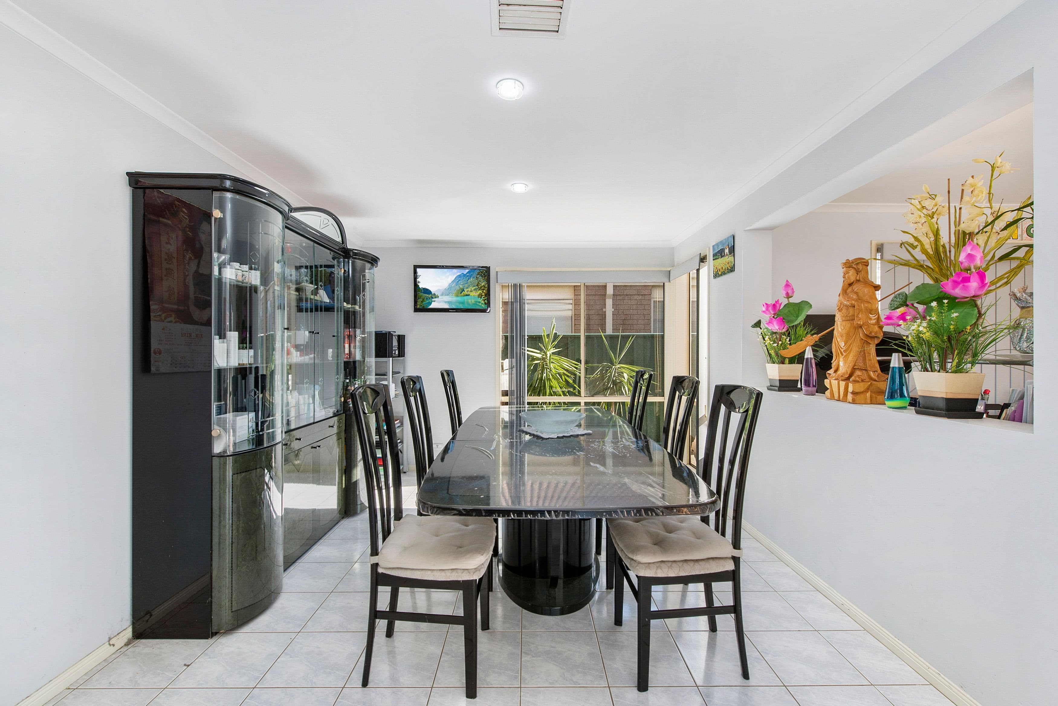 3 Woodbridge Place, Burnside VIC 3023, Burnside - Thumbnail 3