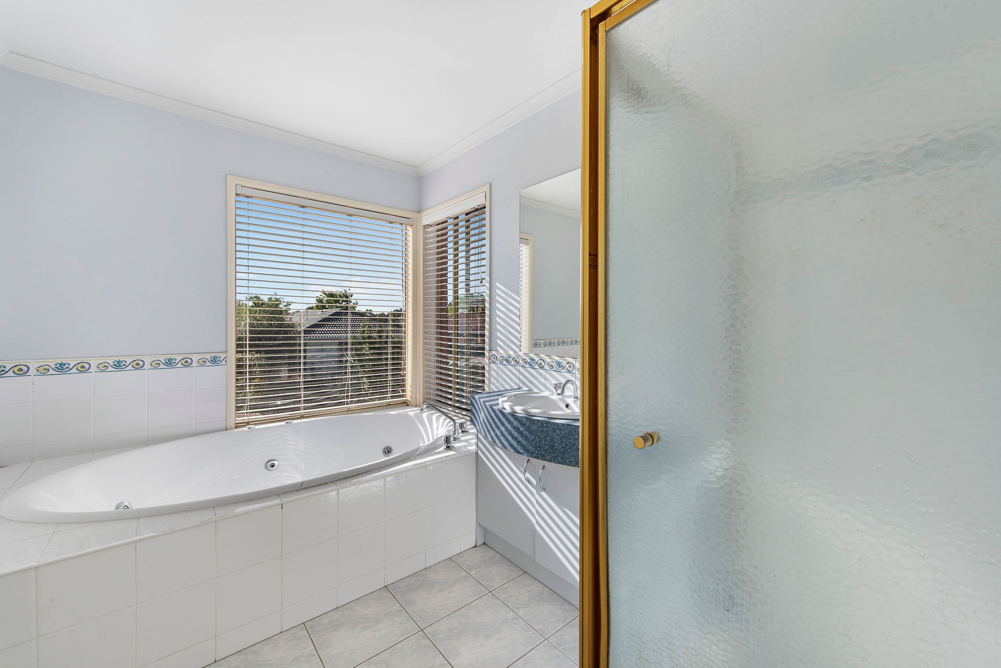 3 Woodbridge Place, Burnside VIC 3023, Burnside - Thumbnail 8