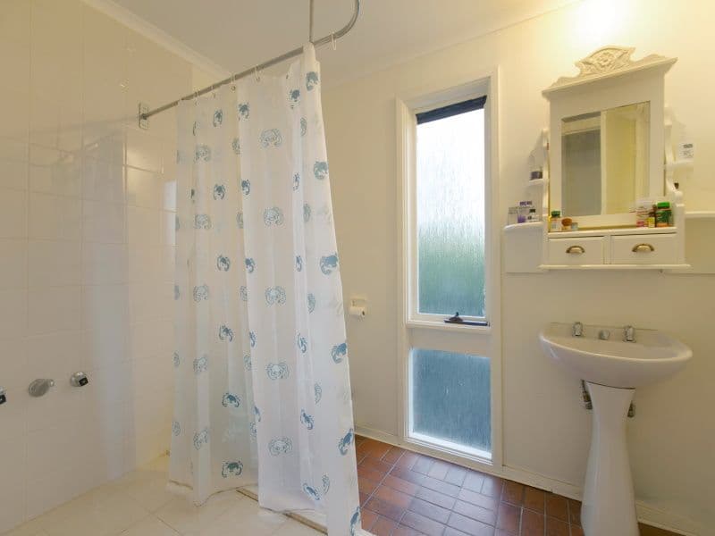 38 Two Bays Road, Mount Eliza VIC 3930, Mount Eliza - Thumbnail 6
