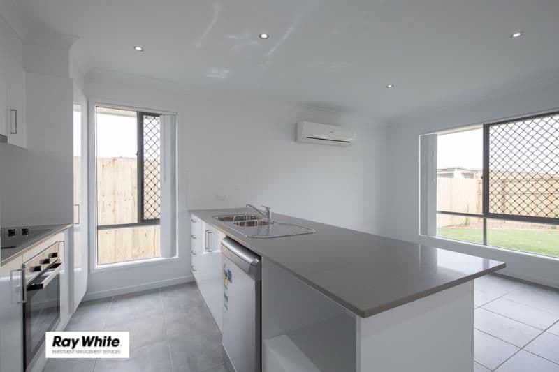 32 Creekstone Avenue, Redbank Plains QLD 4301, Redbank Plains - Thumbnail 2
