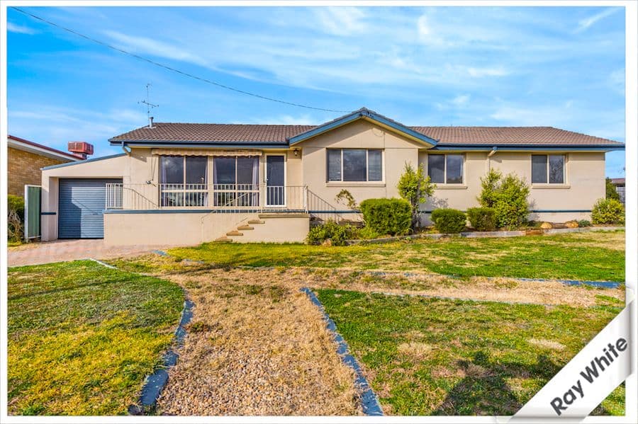 6 Gillman Place, Karabar - Image 1