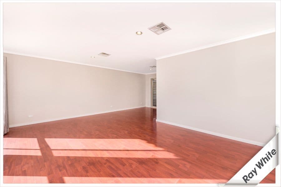 6 Gillman Place, Karabar - Thumbnail 2