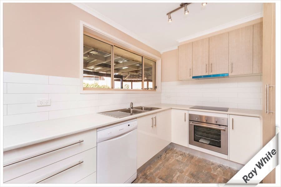 6 Gillman Place, Karabar - Thumbnail 6