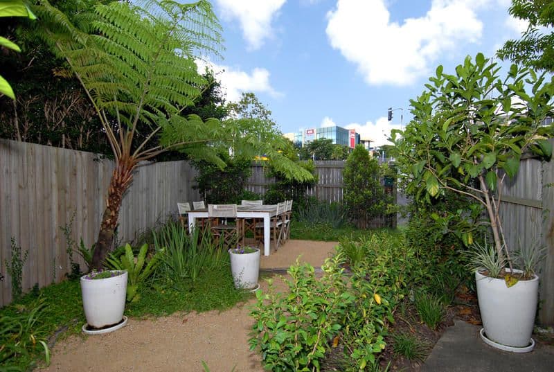 18 Moorak Street, TARINGA QLD 4068, Taringa - Thumbnail 2