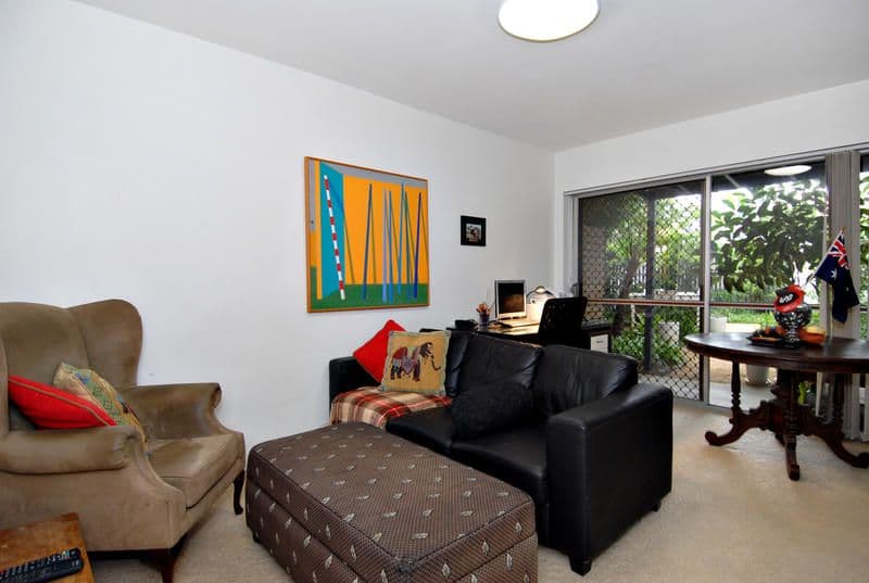 18 Moorak Street, TARINGA QLD 4068, Taringa - Thumbnail 4