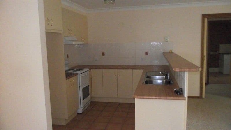 363 Clarinda Street, PARKES NSW 2870, Parkes - Thumbnail 2