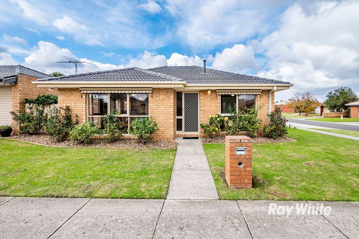 8 Franks Way, Cranbourne North VIC 3977, Cranbourne North - Image 1