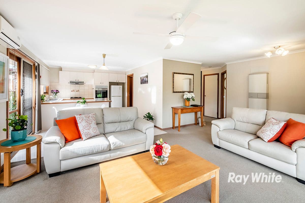 8 Franks Way, Cranbourne North VIC 3977, Cranbourne North - Thumbnail 7