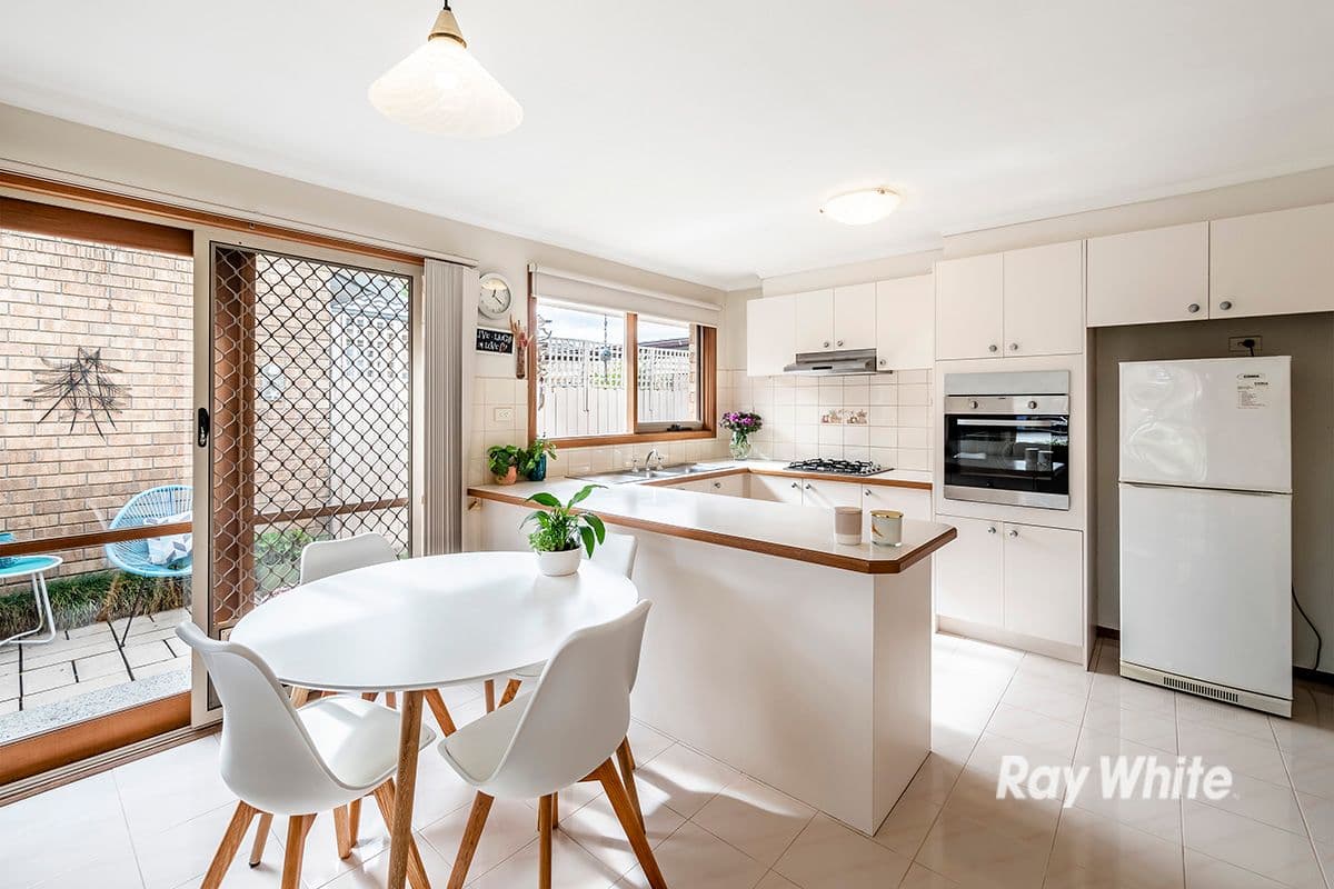 8 Franks Way, Cranbourne North VIC 3977, Cranbourne North - Thumbnail 8