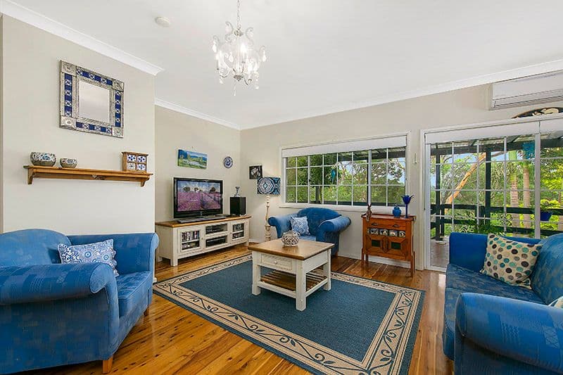 40 Ulolo Avenue, Hornsby Heights - Thumbnail 2