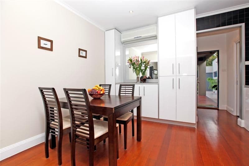 21 Shannon Crescent, WATSONIA VIC 3087, Watsonia - Thumbnail 4