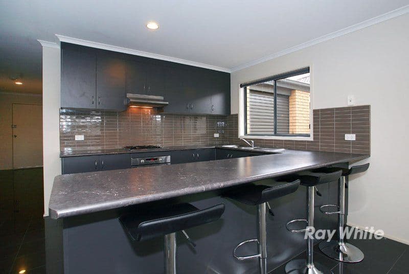18 Vega Terrace, CRANBOURNE VIC 3977, Cranbourne - Thumbnail 3