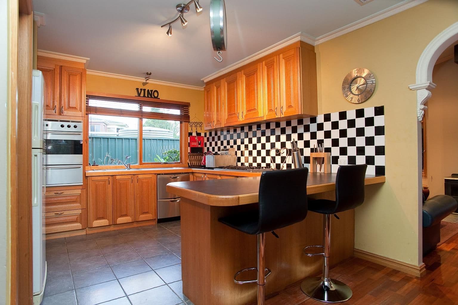 70 Rhodes Parade, OAK PARK VIC 3046, Oak Park - Thumbnail 6