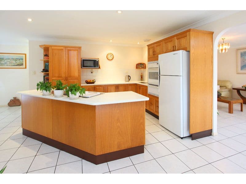 86 Weston Drive, BUNYA QLD 4055, Bunya - Thumbnail 7
