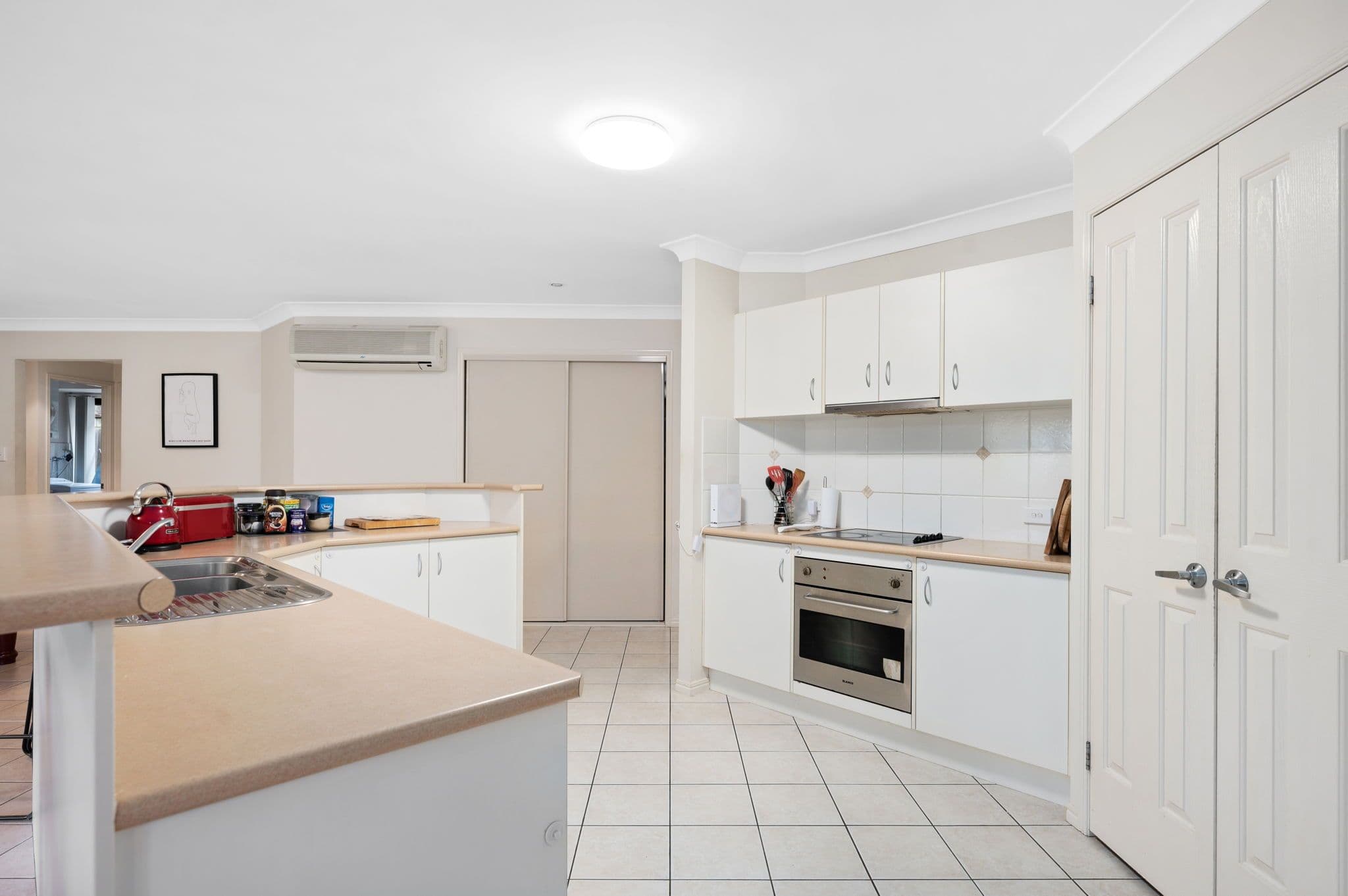 9 Parkside Drive, Springfield QLD 4300, Springfield - Thumbnail 3