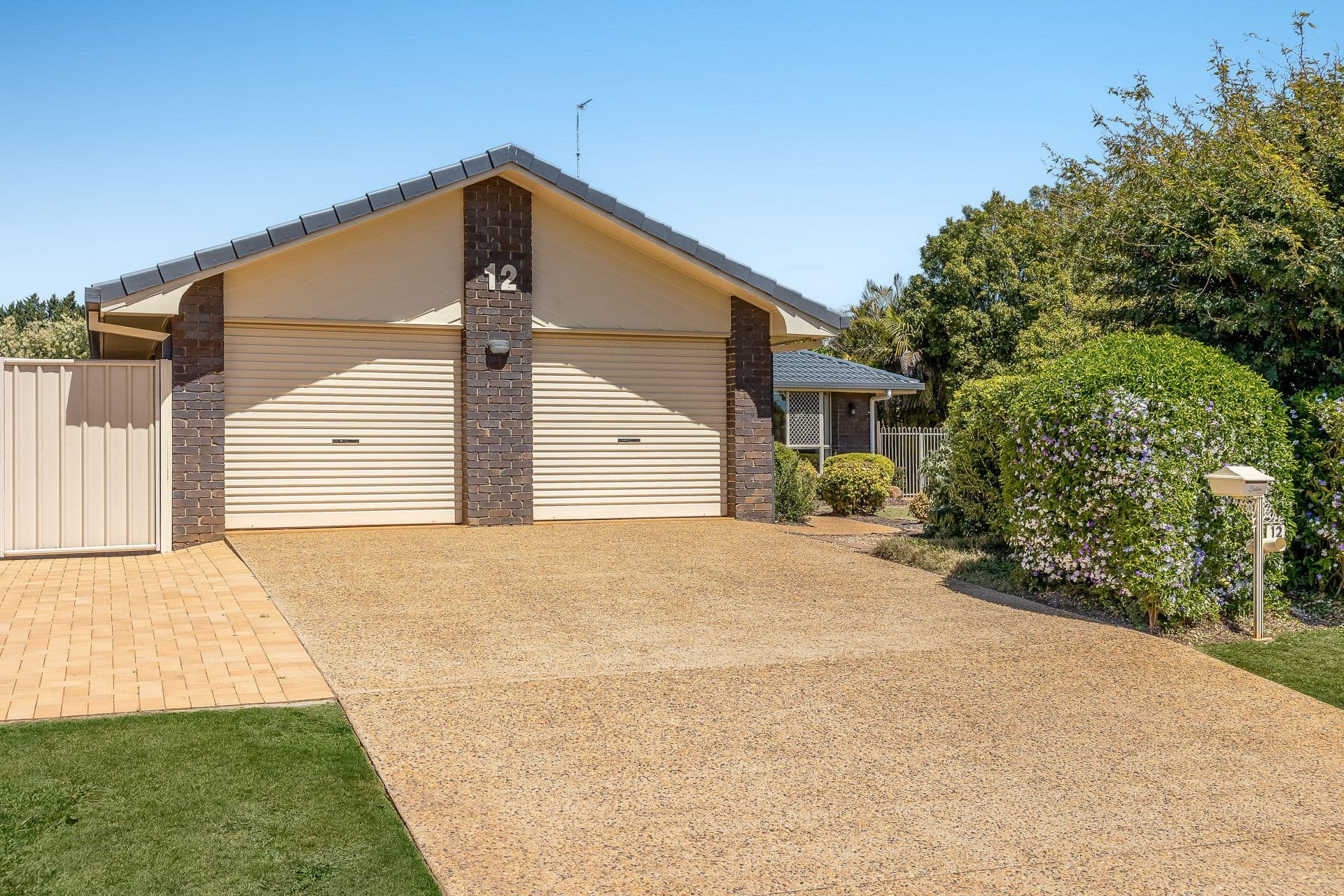12 Jull Drive, Centenary Heights QLD 4350, Centenary Heights - Thumbnail 2