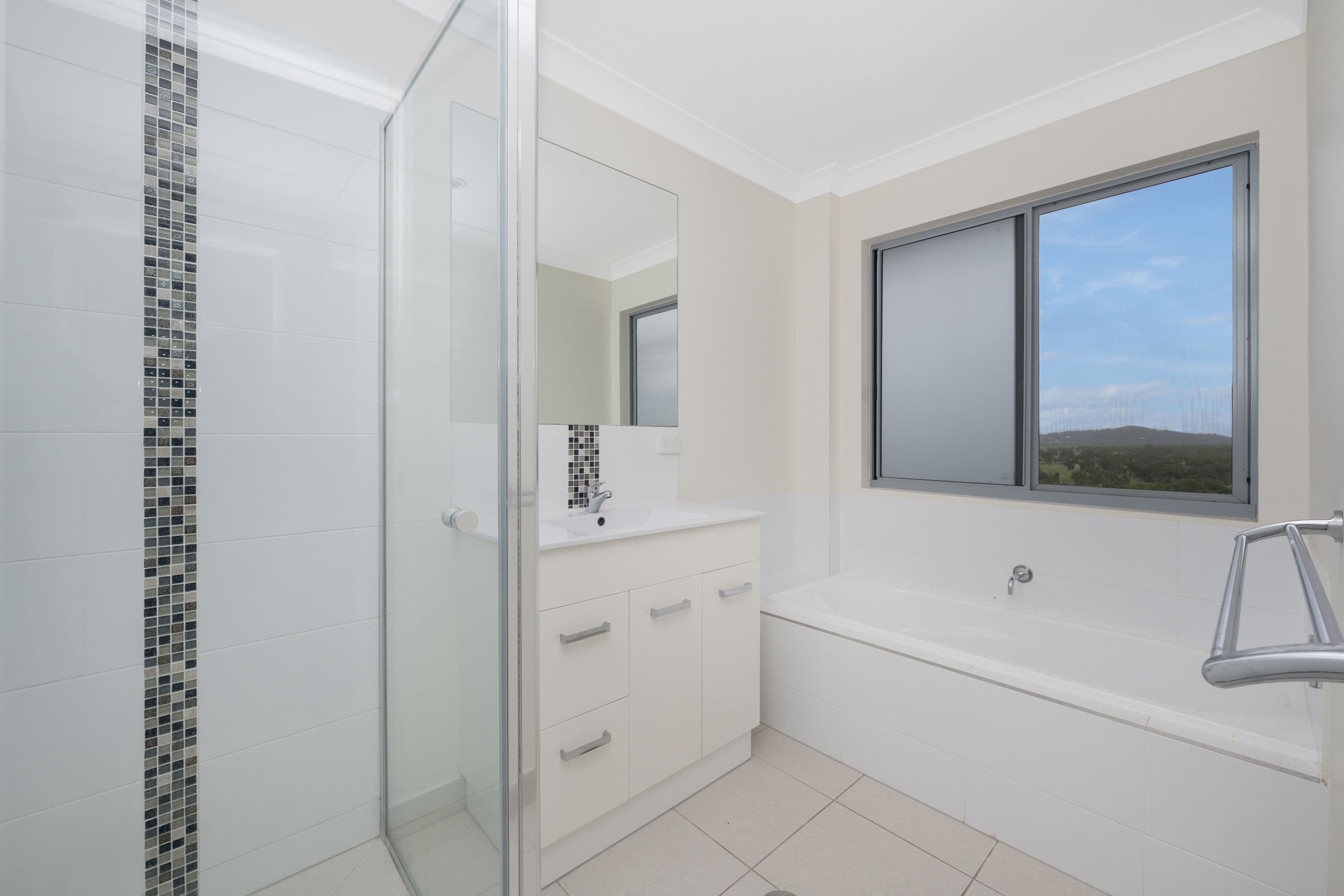 137 Goicoechea Drive, Bushland Beach QLD 4818, Bushland Beach - Thumbnail 7