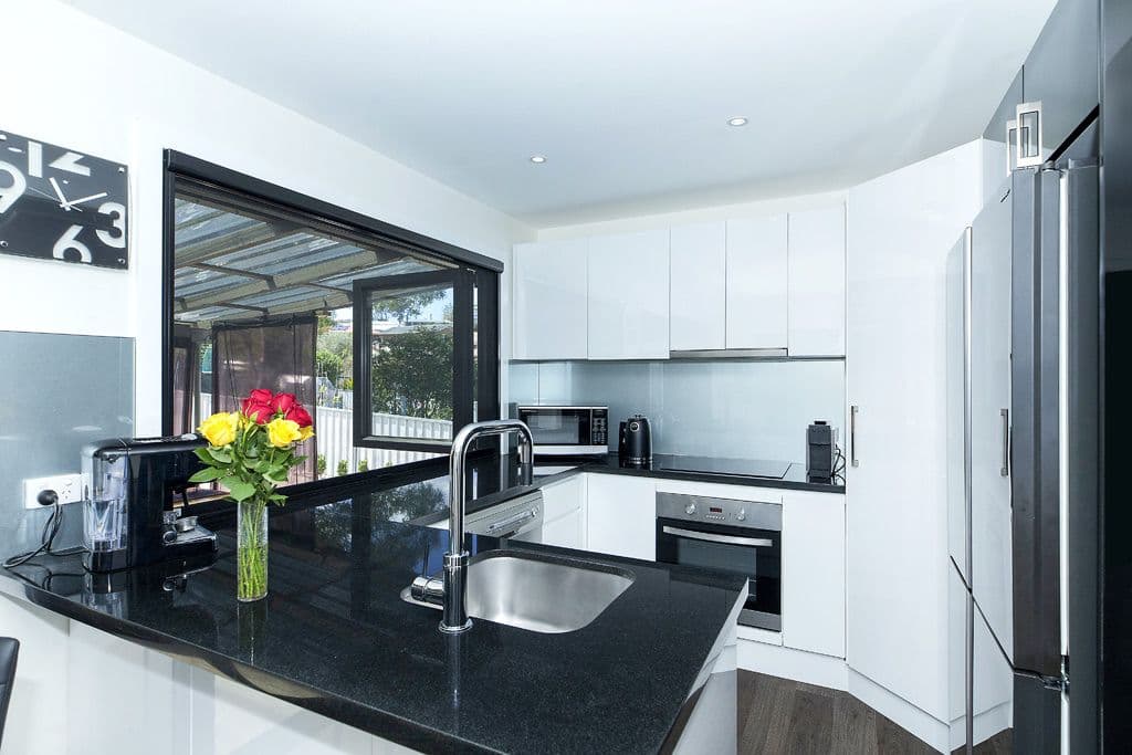 63 Macquarie Road, Fennell Bay - Thumbnail 4