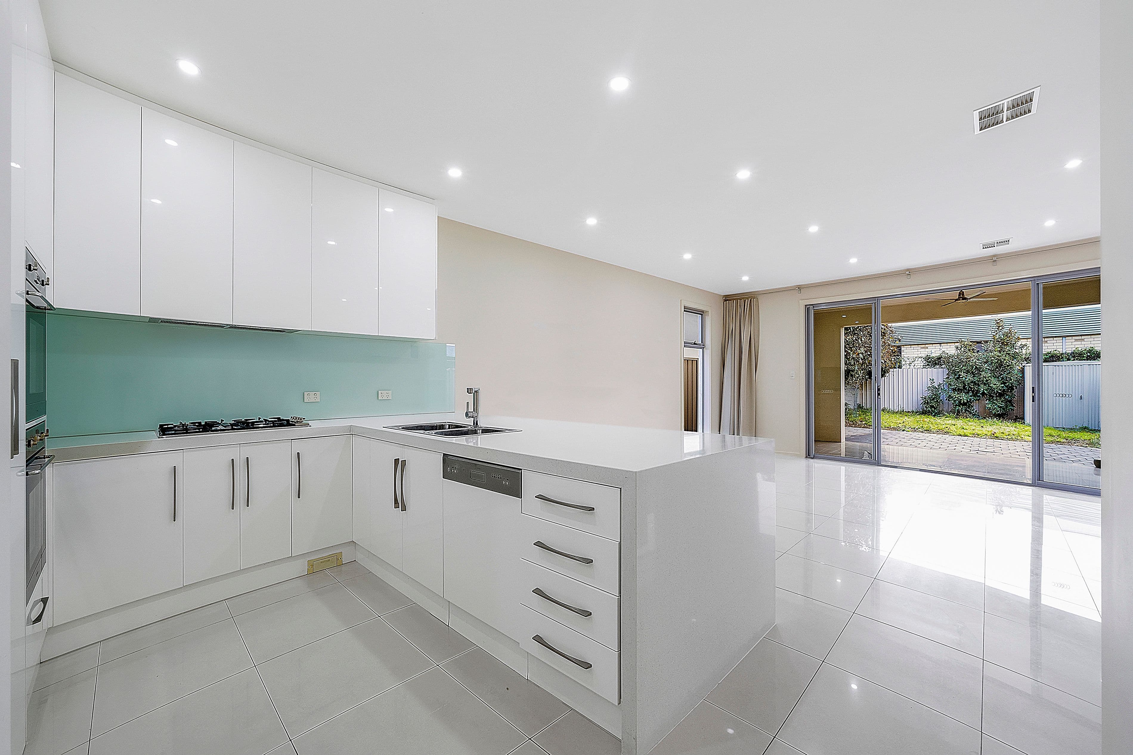 6 Walter Street, Kidman Park SA 5025, Kidman Park - Thumbnail 2