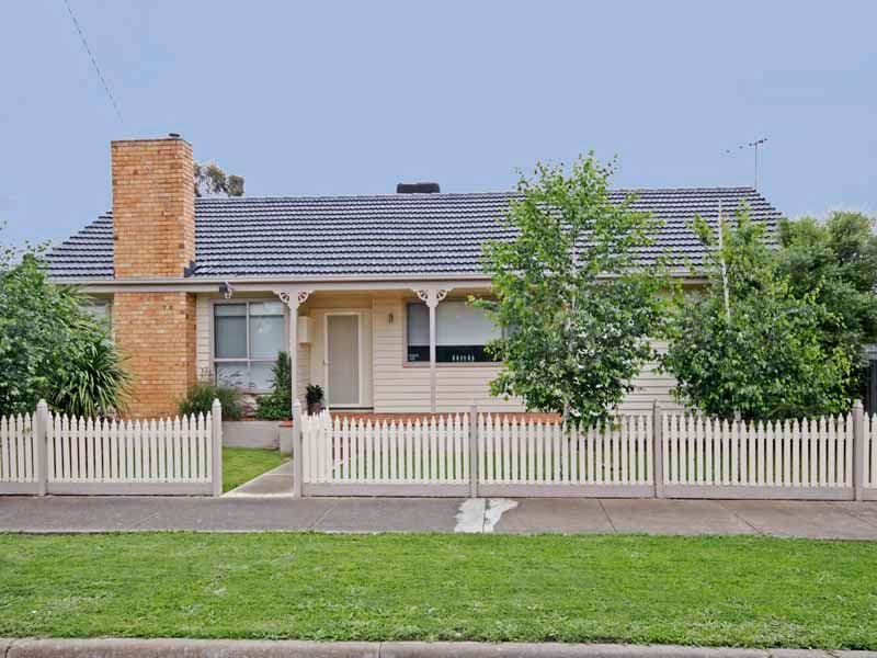 45 Hamlyn Avenue, HAMLYN HEIGHTS VIC 3215, Hamlyn Heights - Thumbnail 2