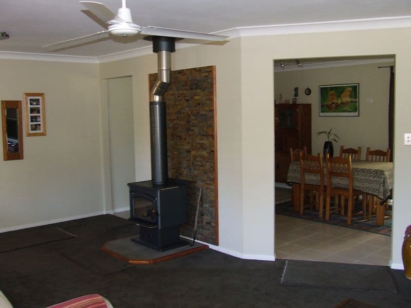 58 Parkview Road, GLASS HOUSE MOUNTAINS QLD 4518, Glass House Mountains - Thumbnail 3