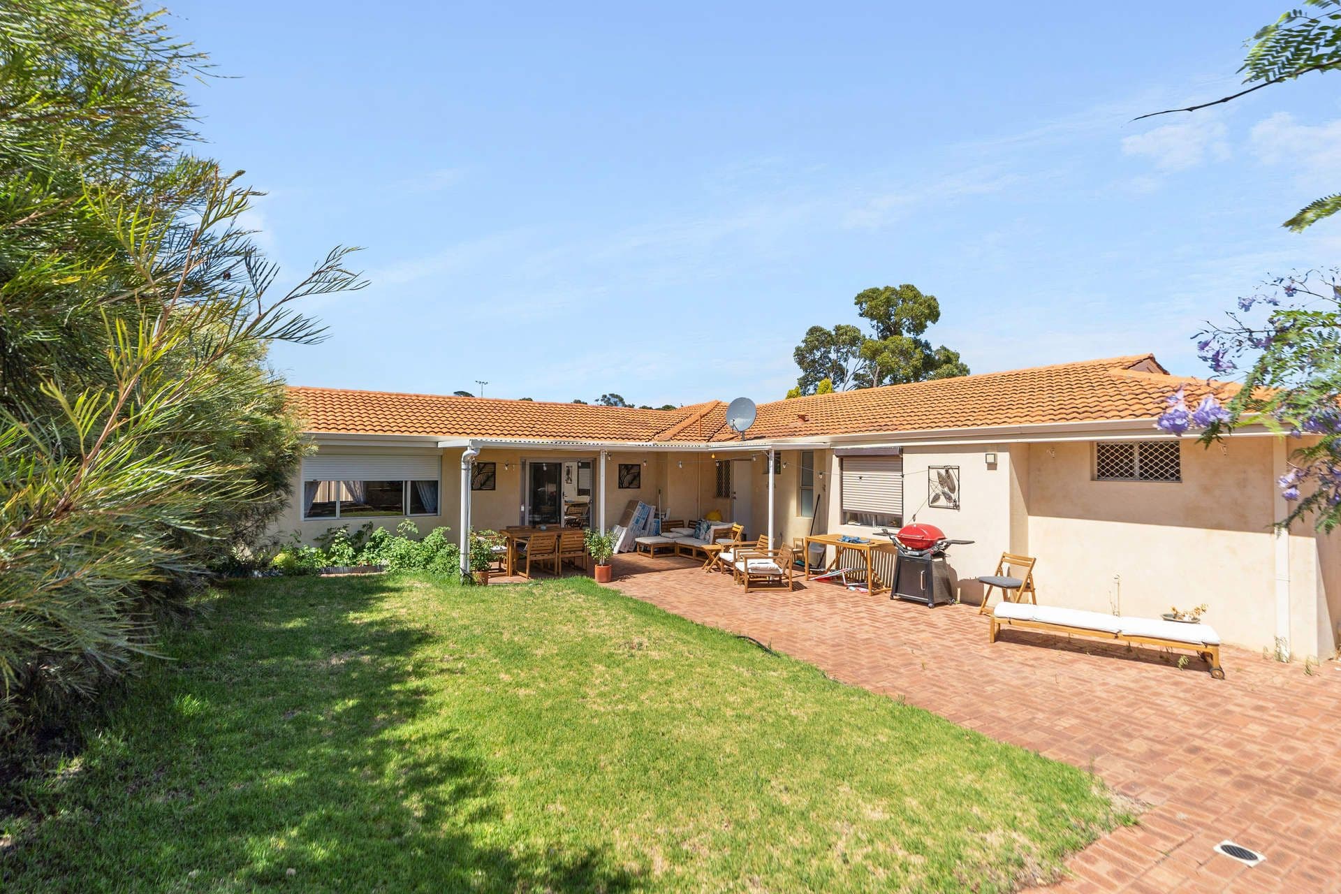 19D Brooks Street, Kalamunda WA 6076, Kalamunda - Image 1