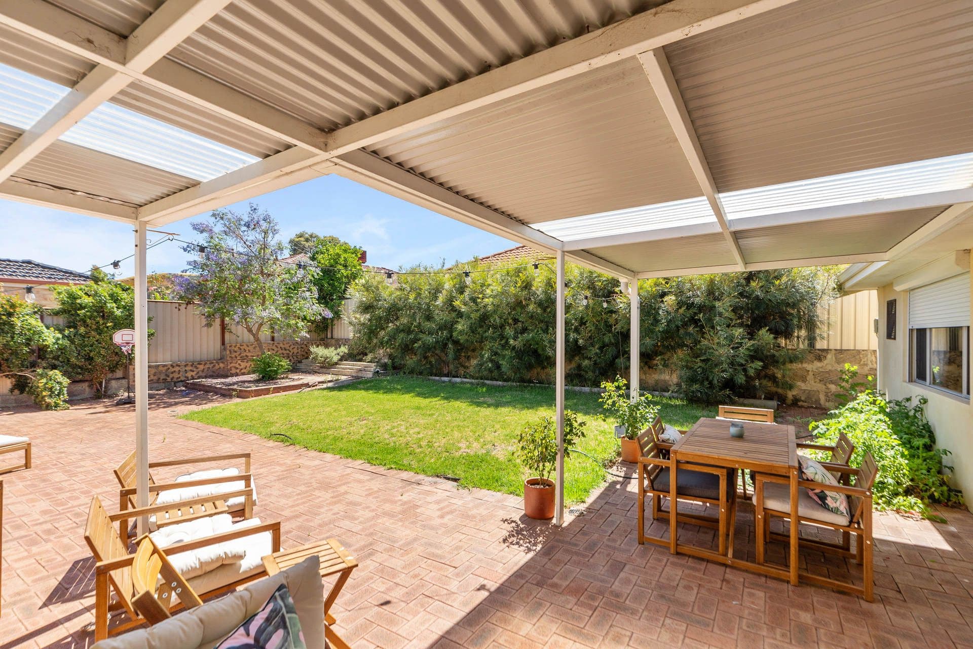 19D Brooks Street, Kalamunda WA 6076, Kalamunda - Thumbnail 2