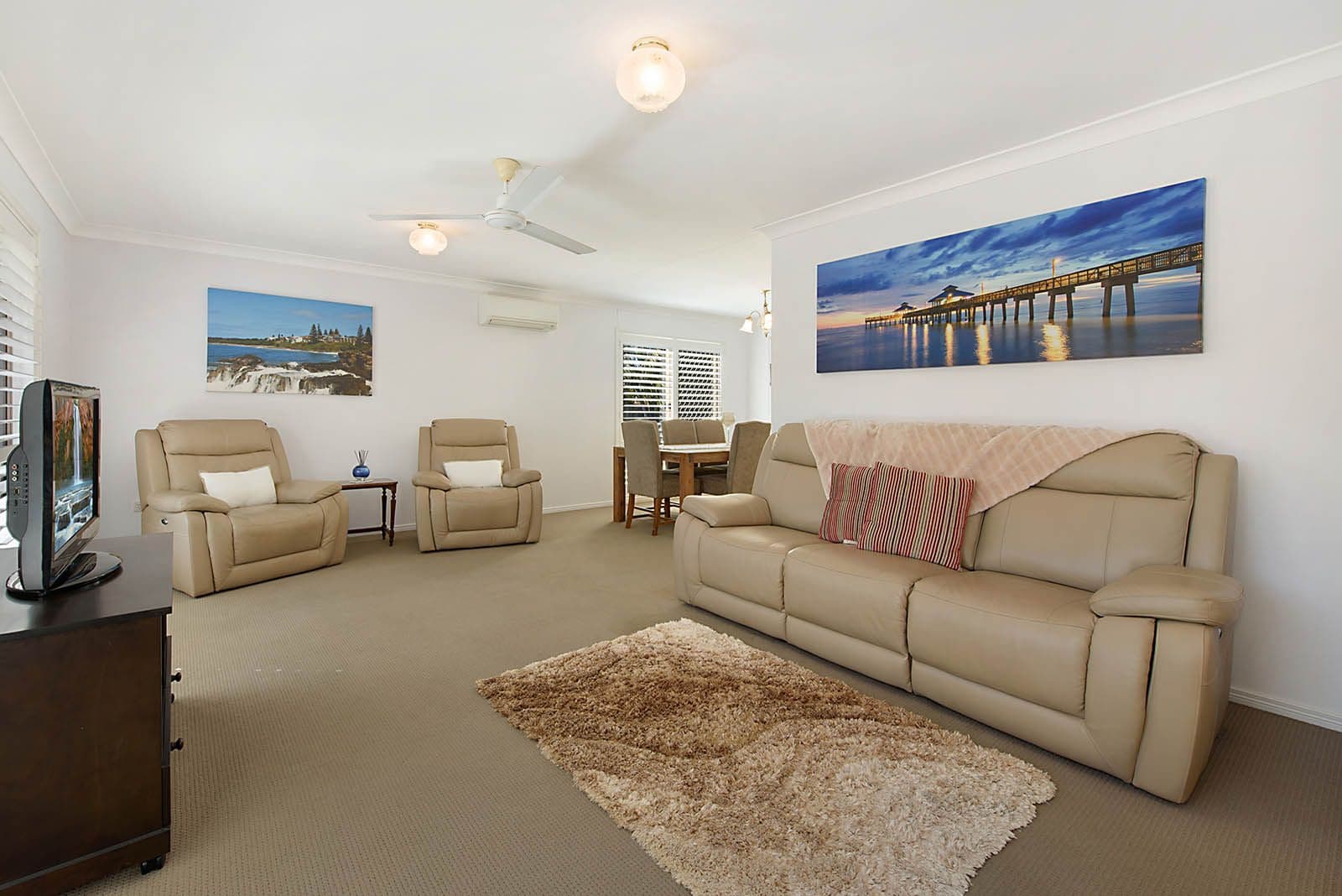 3 Conrad Place, Wishart QLD 4122, Wishart - Thumbnail 2
