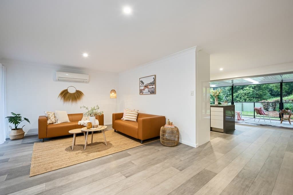 17  Aberfeldy Close, Charlestown - Thumbnail 3
