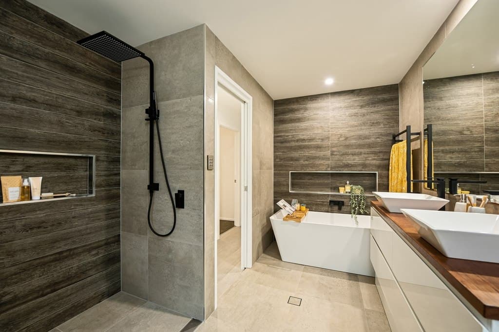 17  Aberfeldy Close, Charlestown - Thumbnail 4