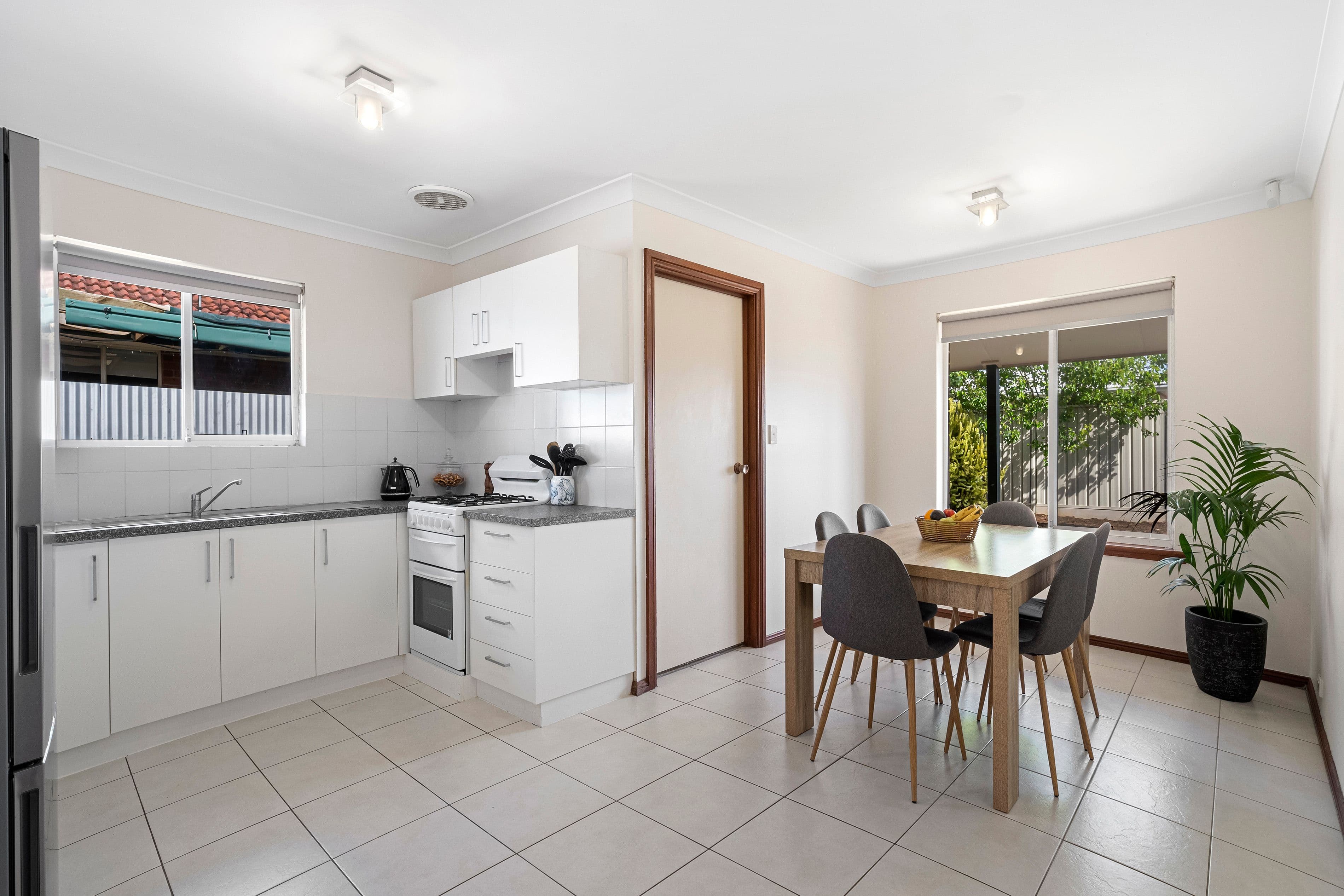 6 Downer Avenue, Campbelltown SA 5074, Campbelltown - Thumbnail 5