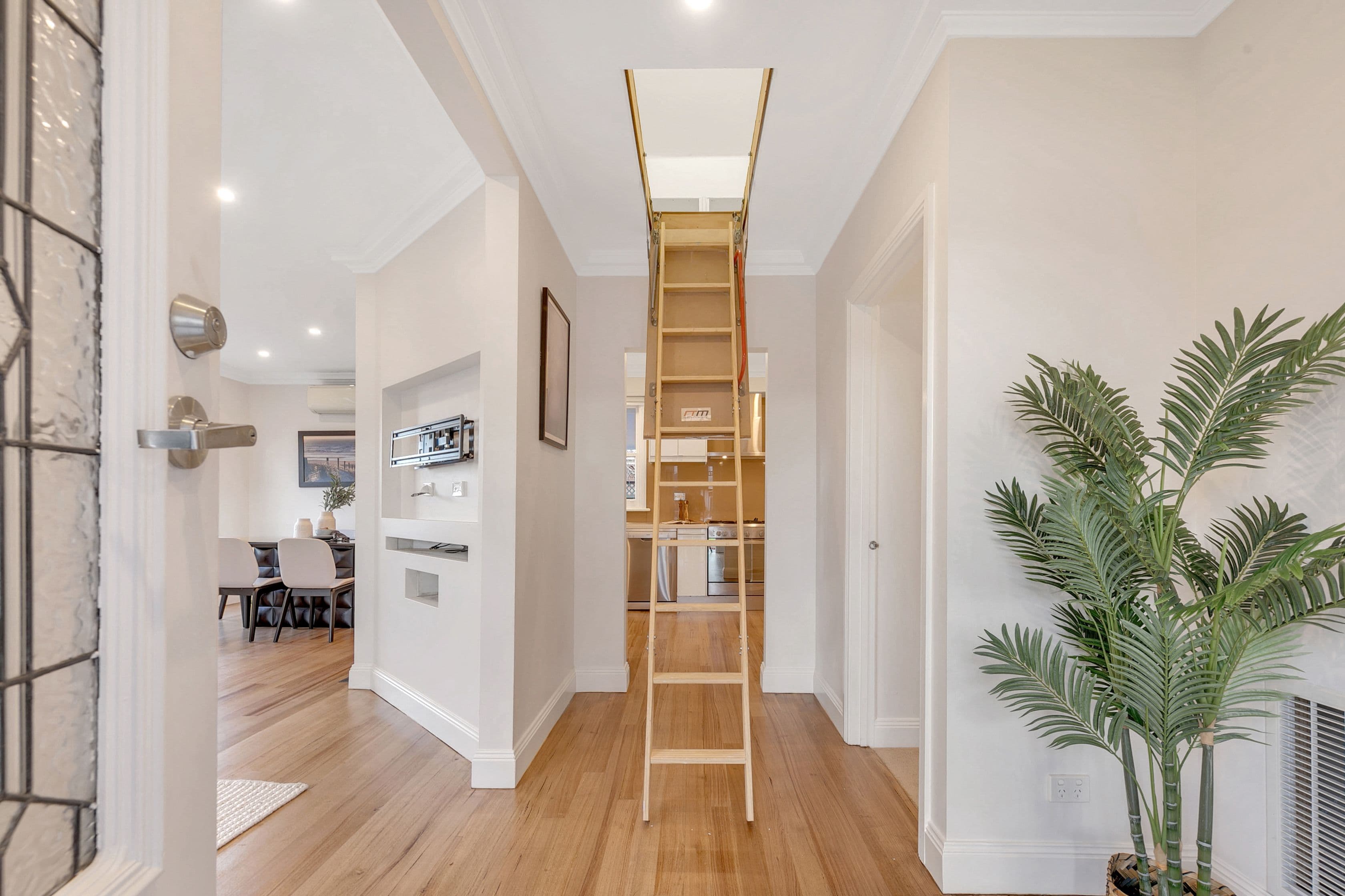 1 Melbourne Avenue, Glenroy VIC 3046, Glenroy - Thumbnail 7