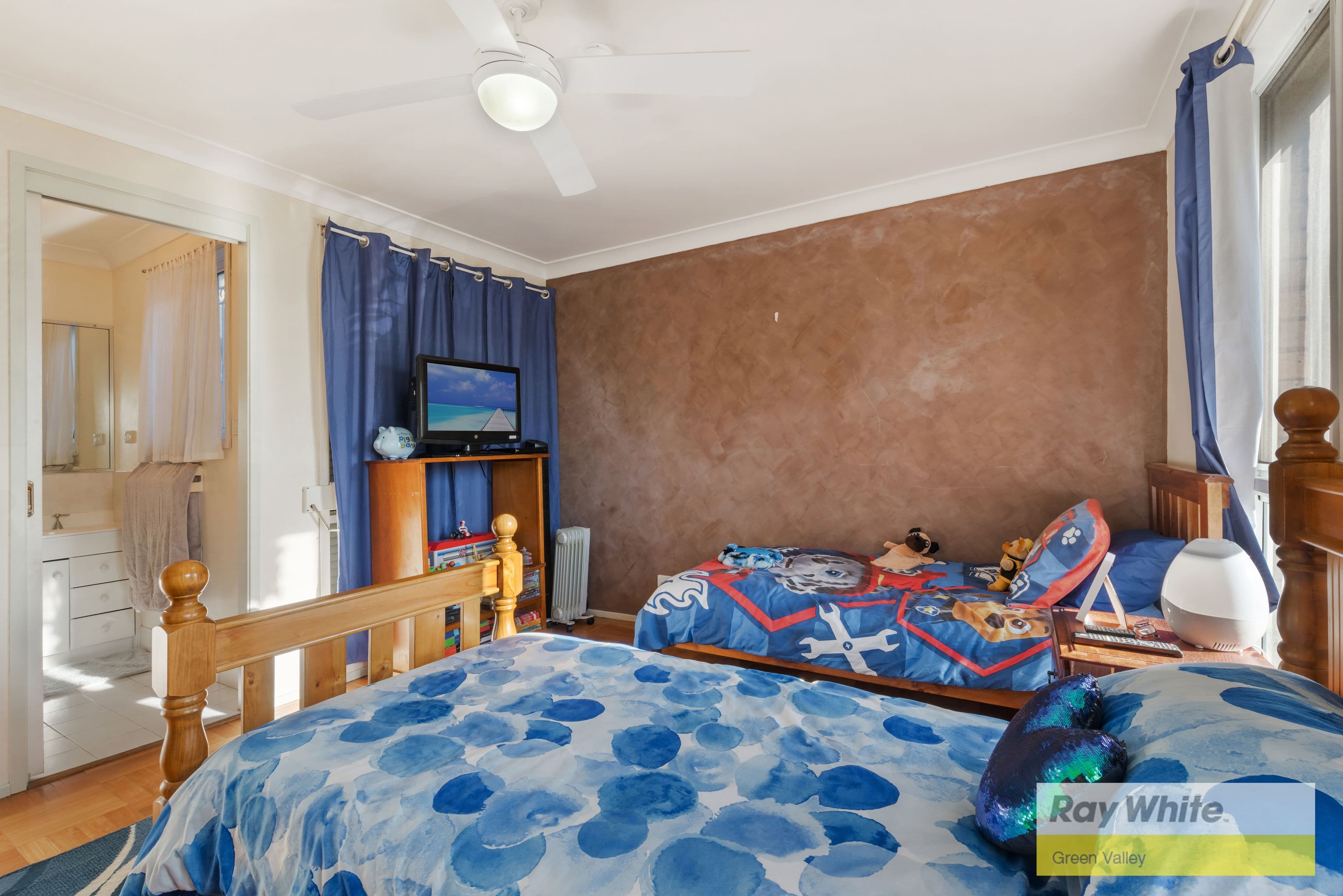 77 Hinchinbrook Drive, Hinchinbrook NSW 2168, Hinchinbrook - Thumbnail 3