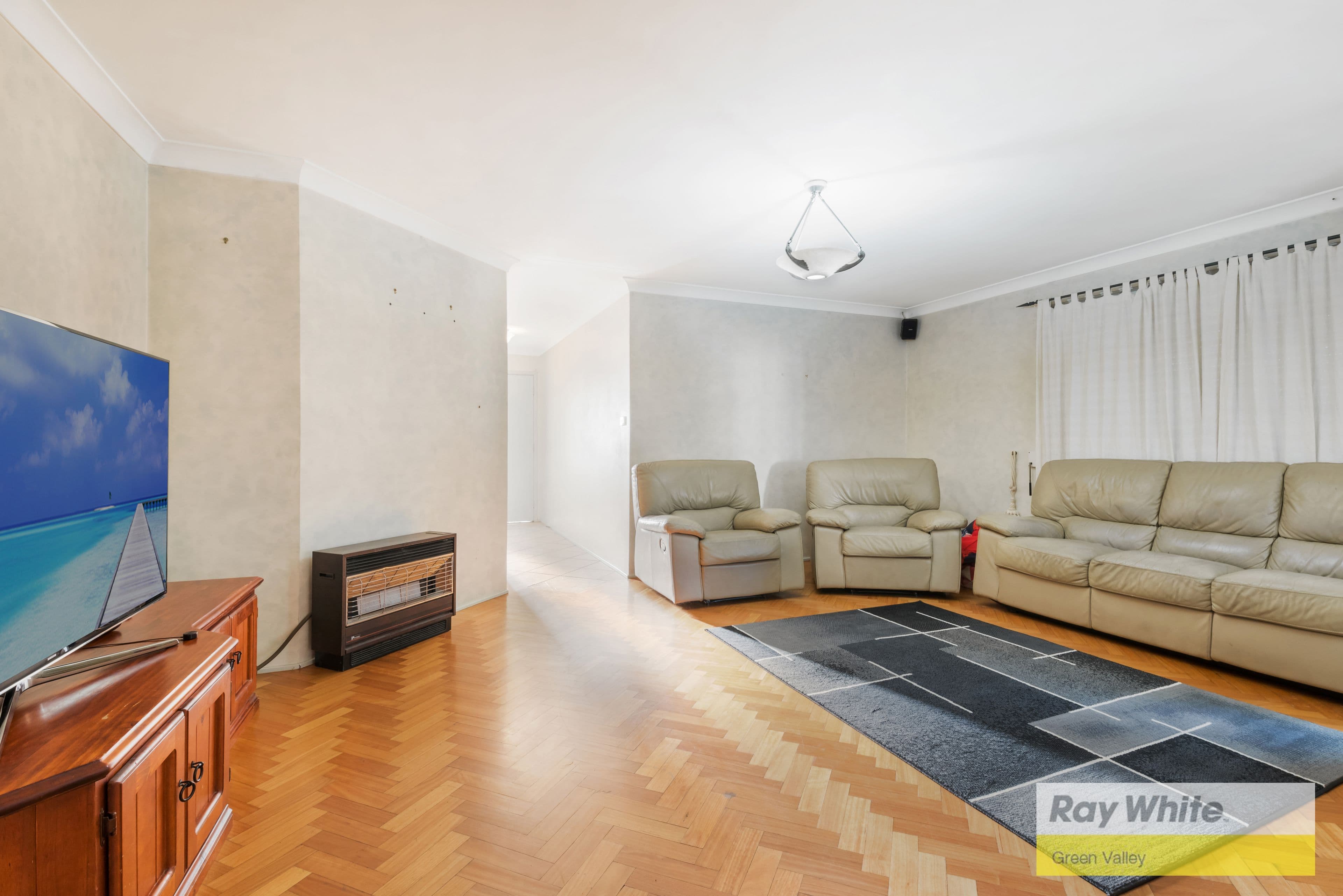77 Hinchinbrook Drive, Hinchinbrook NSW 2168, Hinchinbrook - Thumbnail 5
