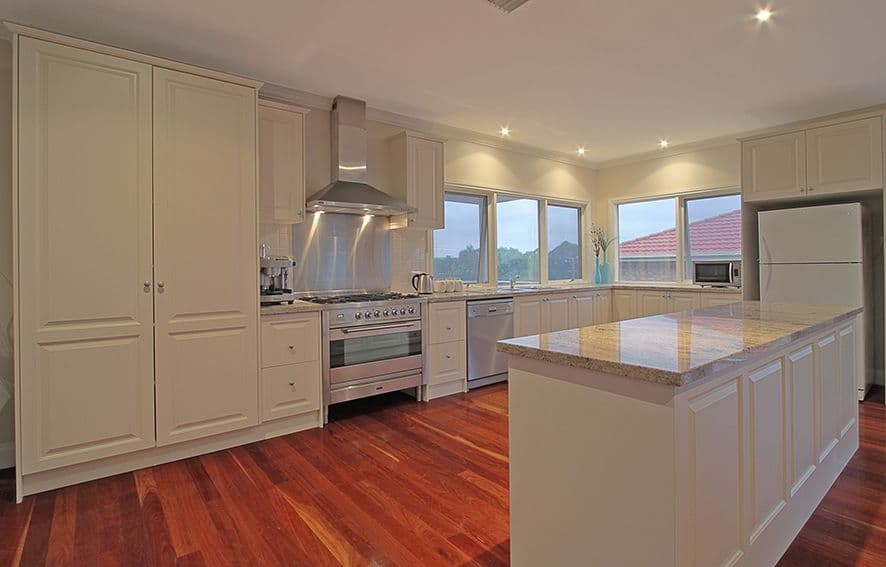 15 Glen View Close, DIAMOND CREEK VIC 3089, Diamond Creek - Thumbnail 4