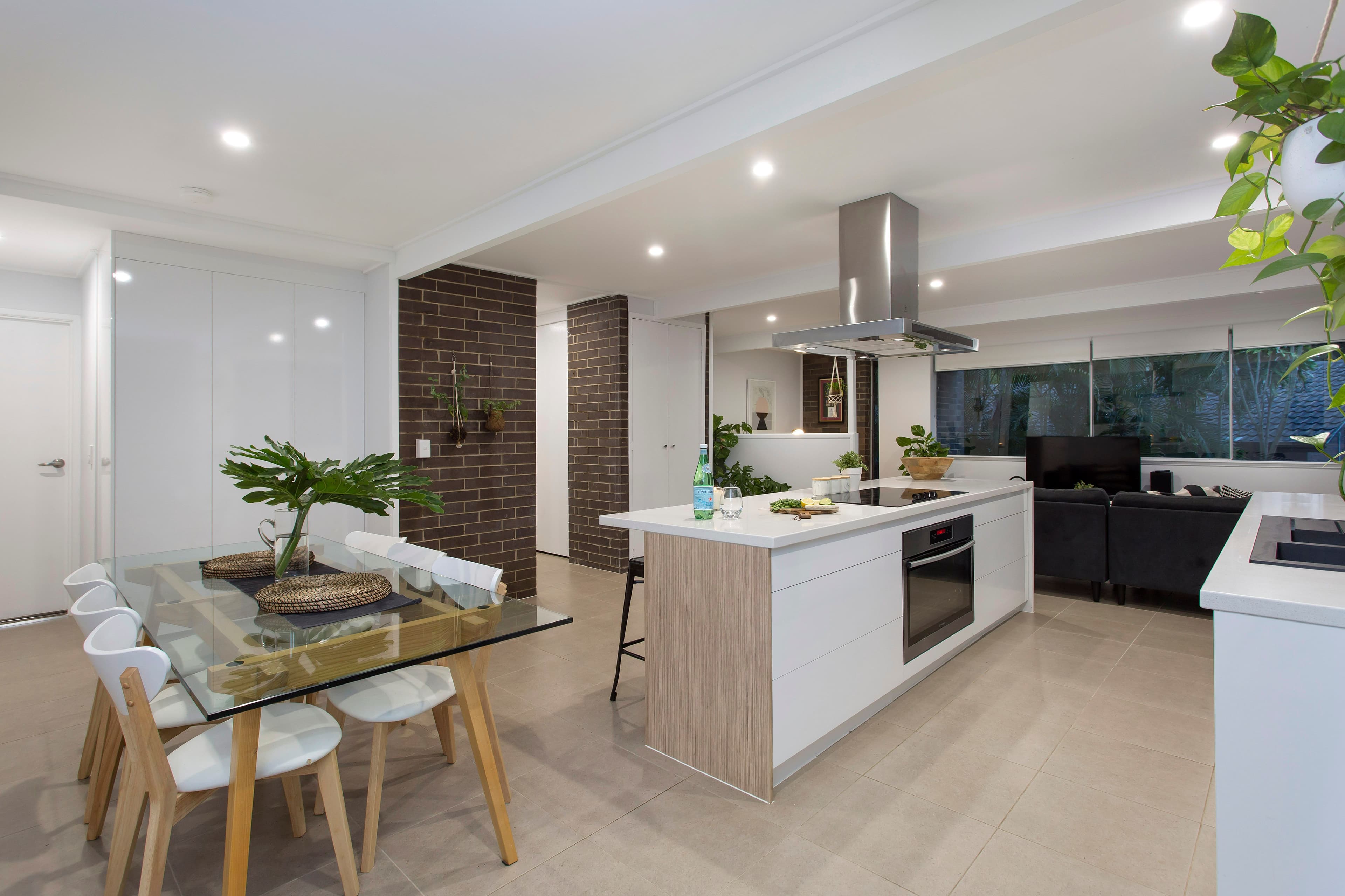 14 Barrabooka Drive, The Gap QLD 4061, The Gap - Thumbnail 2