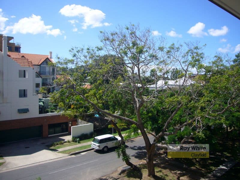9 Rossiter Parade, HAMILTON QLD 4007, Hamilton - Thumbnail 8