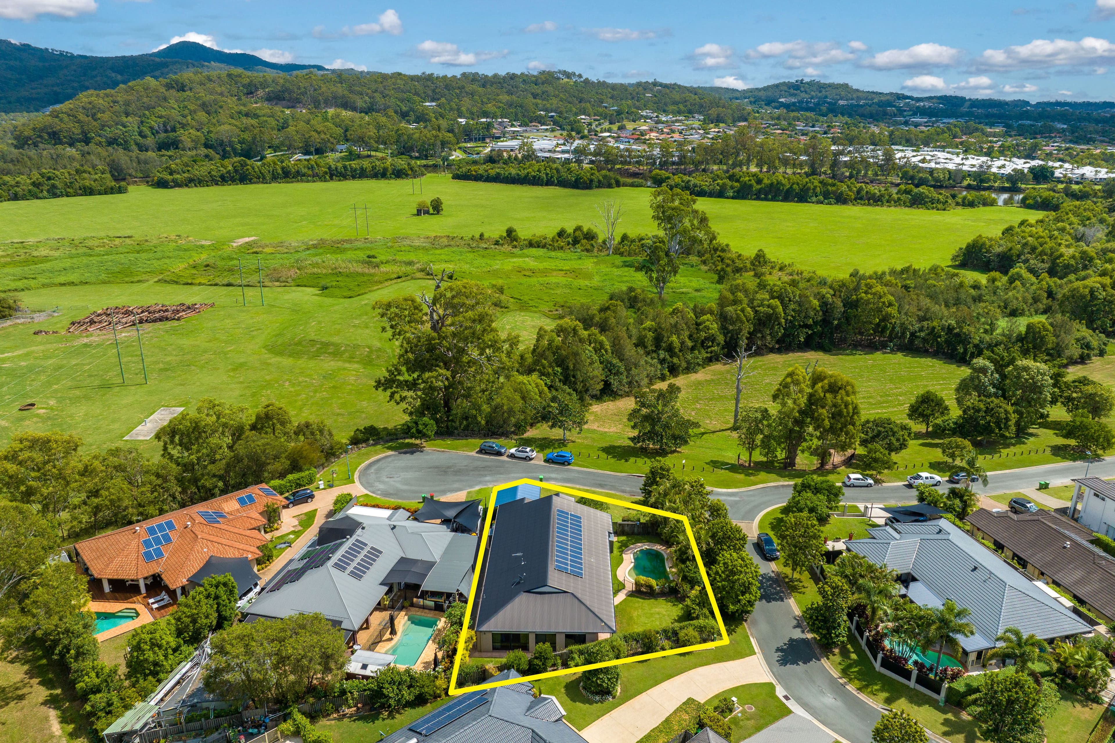 42 Princeton Street, Oxenford QLD 4210, Oxenford - Image 1