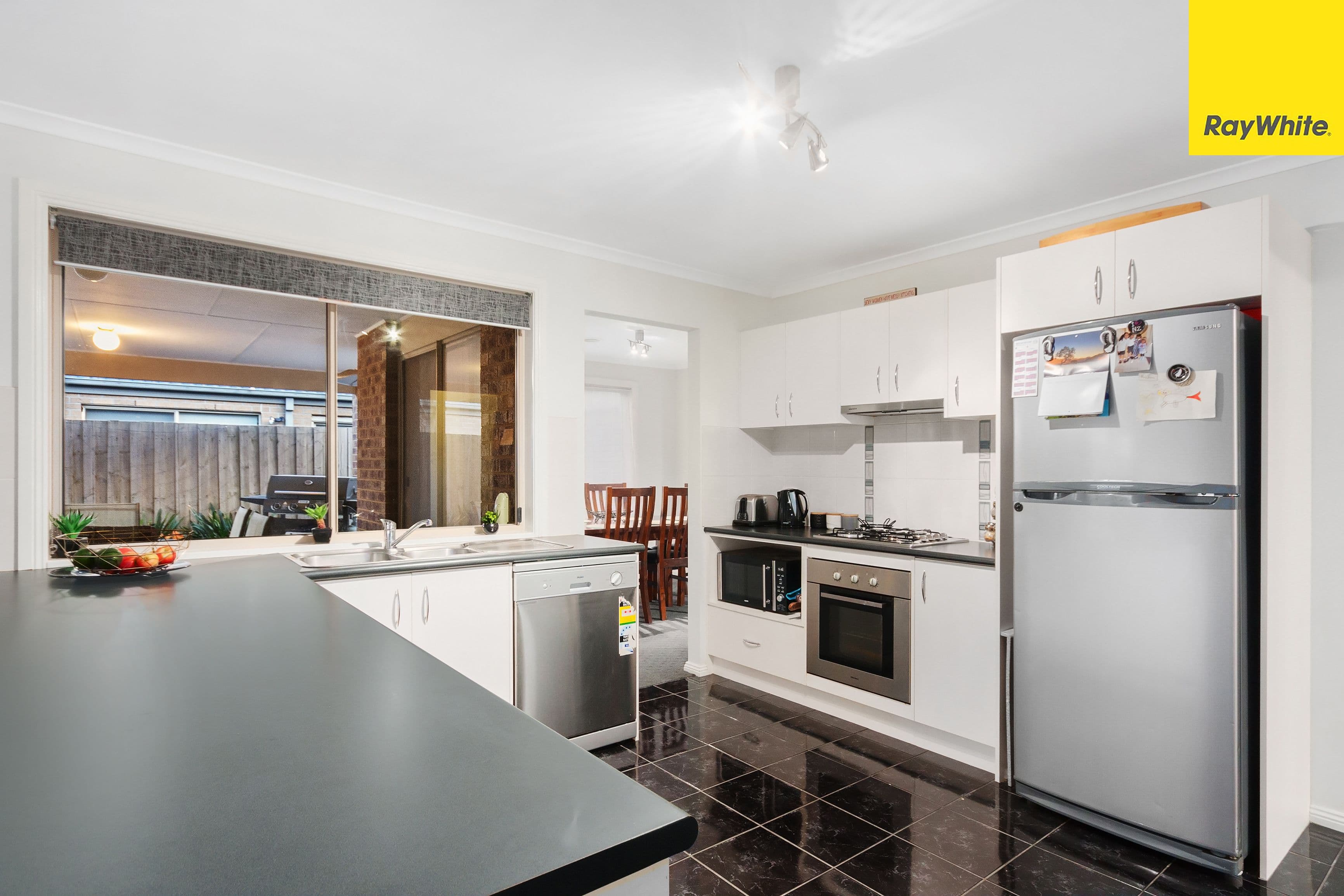 1 Azalea Avenue, Pakenham VIC 3810, Pakenham - Thumbnail 6