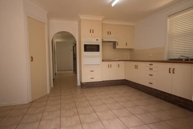 9 Hartman Street, Rangeville QLD 4350, Rangeville - Thumbnail 4