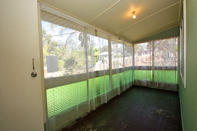 8 Weldon Street, NORTH IPSWICH QLD 4305, North Ipswich - Thumbnail 6