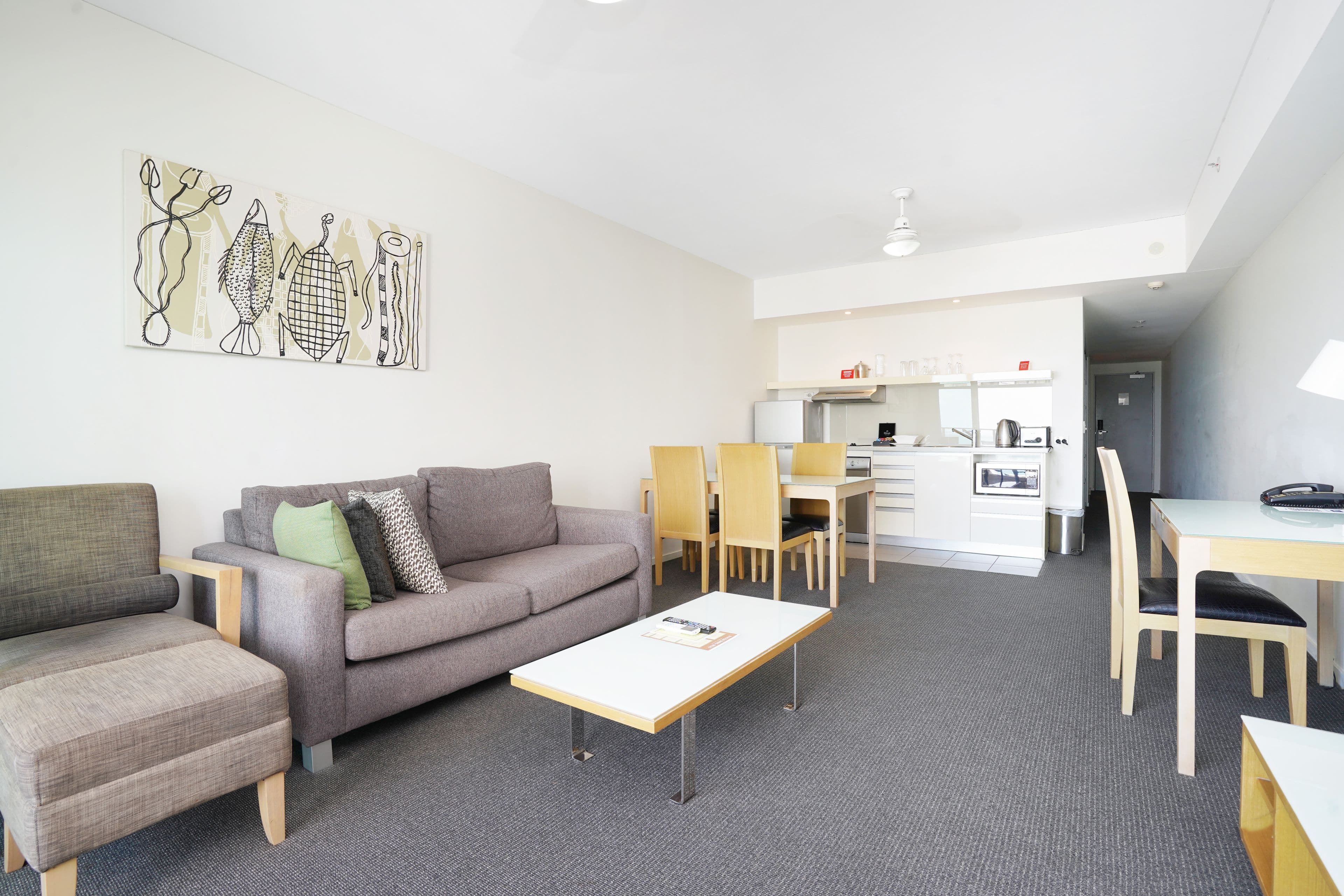 43 Knuckey Street, DARWIN CITY NT 0800, Darwin City - Thumbnail 3