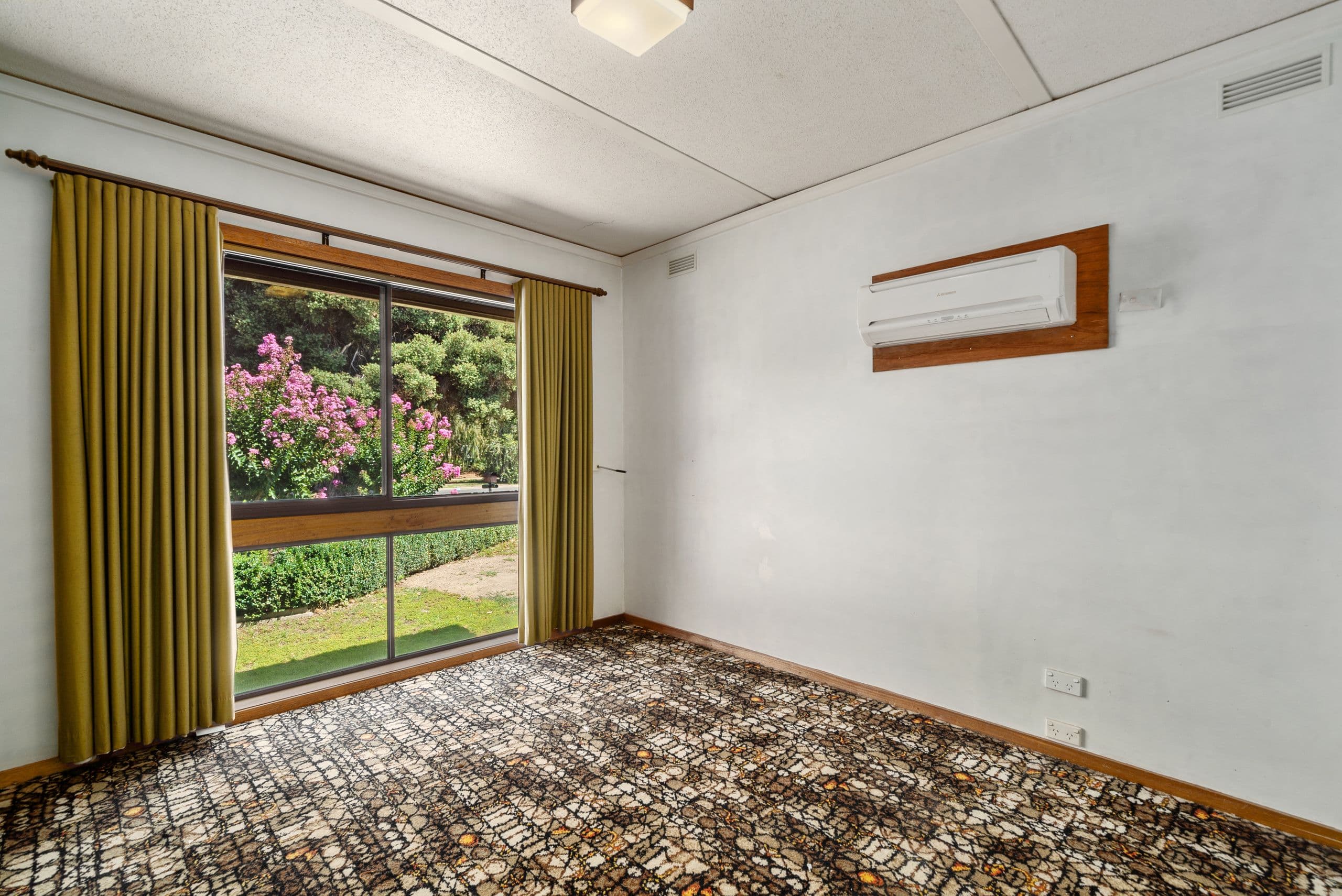 43 Monds Avenue, Benalla VIC 3672, Benalla - Thumbnail 4