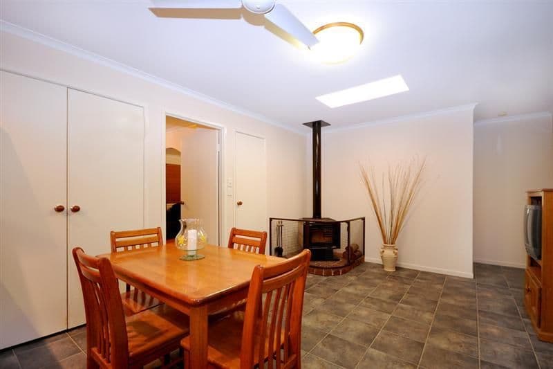 11 Marwedel Street, KEARNEYS SPRING QLD 4350, Kearneys Spring - Thumbnail 6