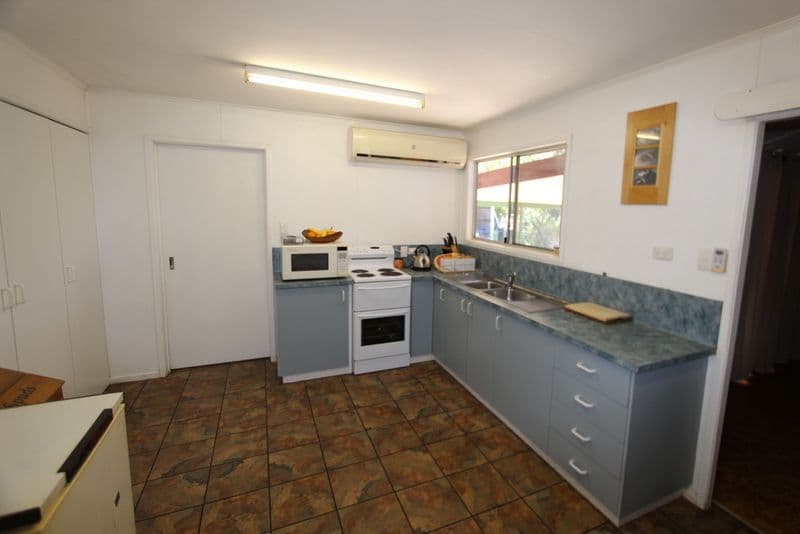 119 King Street, CHARLEVILLE QLD 4470, Charleville - Thumbnail 5
