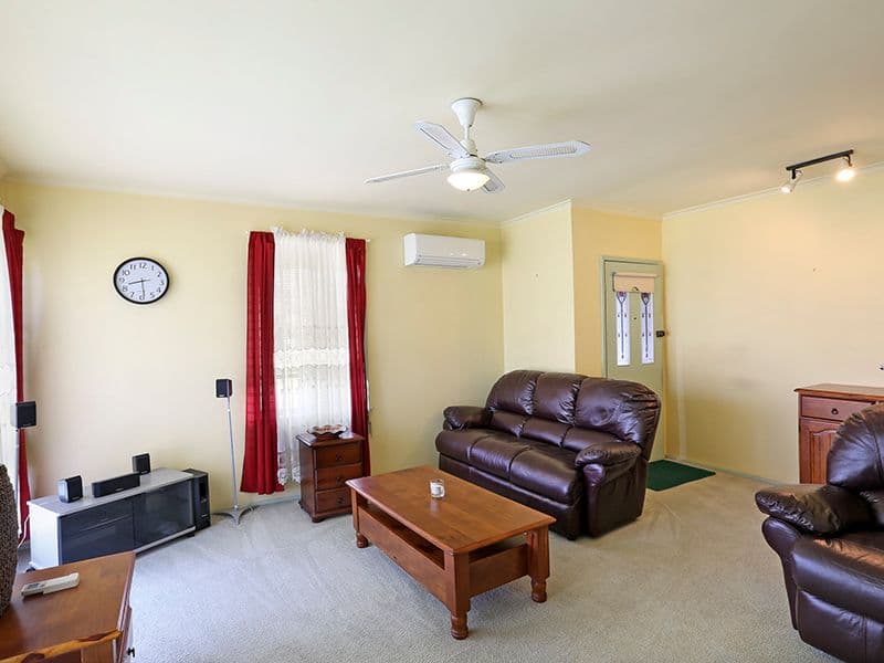 68 Vermont Avenue, Corio VIC 3214, Corio - Thumbnail 3