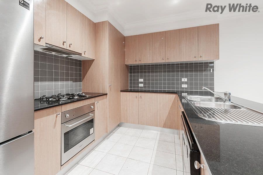 13C Wentworth Drive, Taylors Lakes VIC 3038, Taylors Lakes - Thumbnail 3