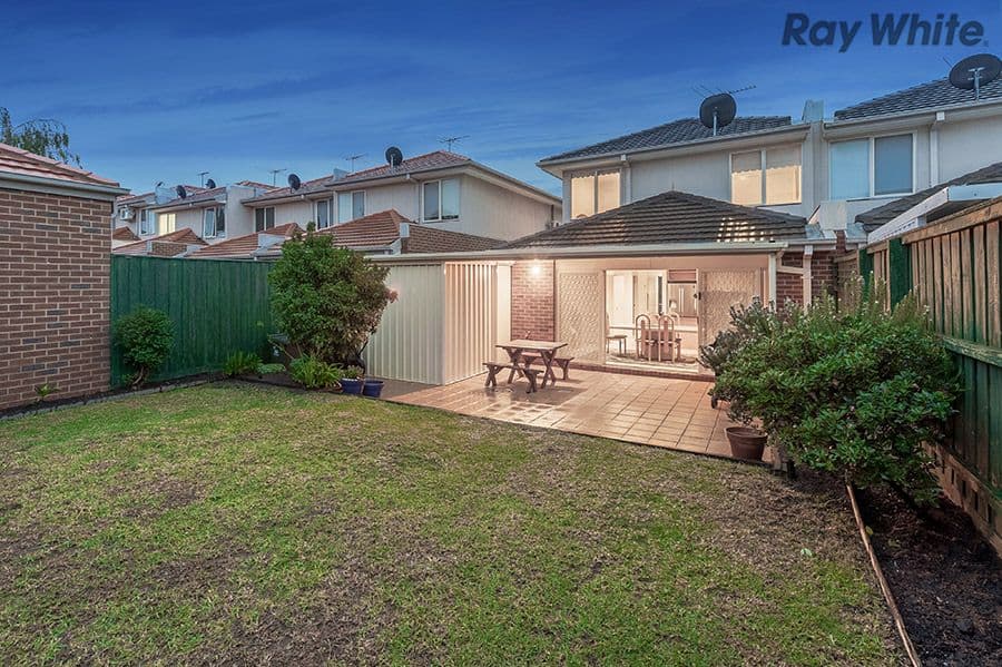 13C Wentworth Drive, Taylors Lakes VIC 3038, Taylors Lakes - Thumbnail 7